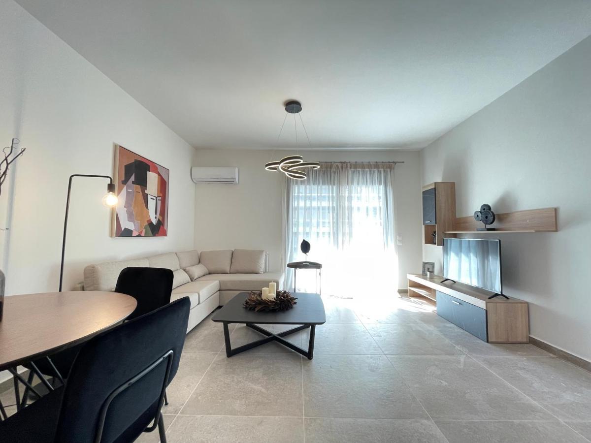 Modern Apartments Near Marina Flisvos Athens Exterior photo