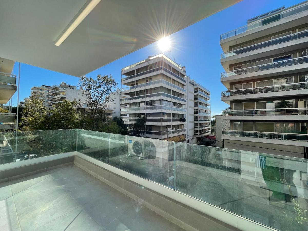 Modern Apartments Near Marina Flisvos Athens Exterior photo