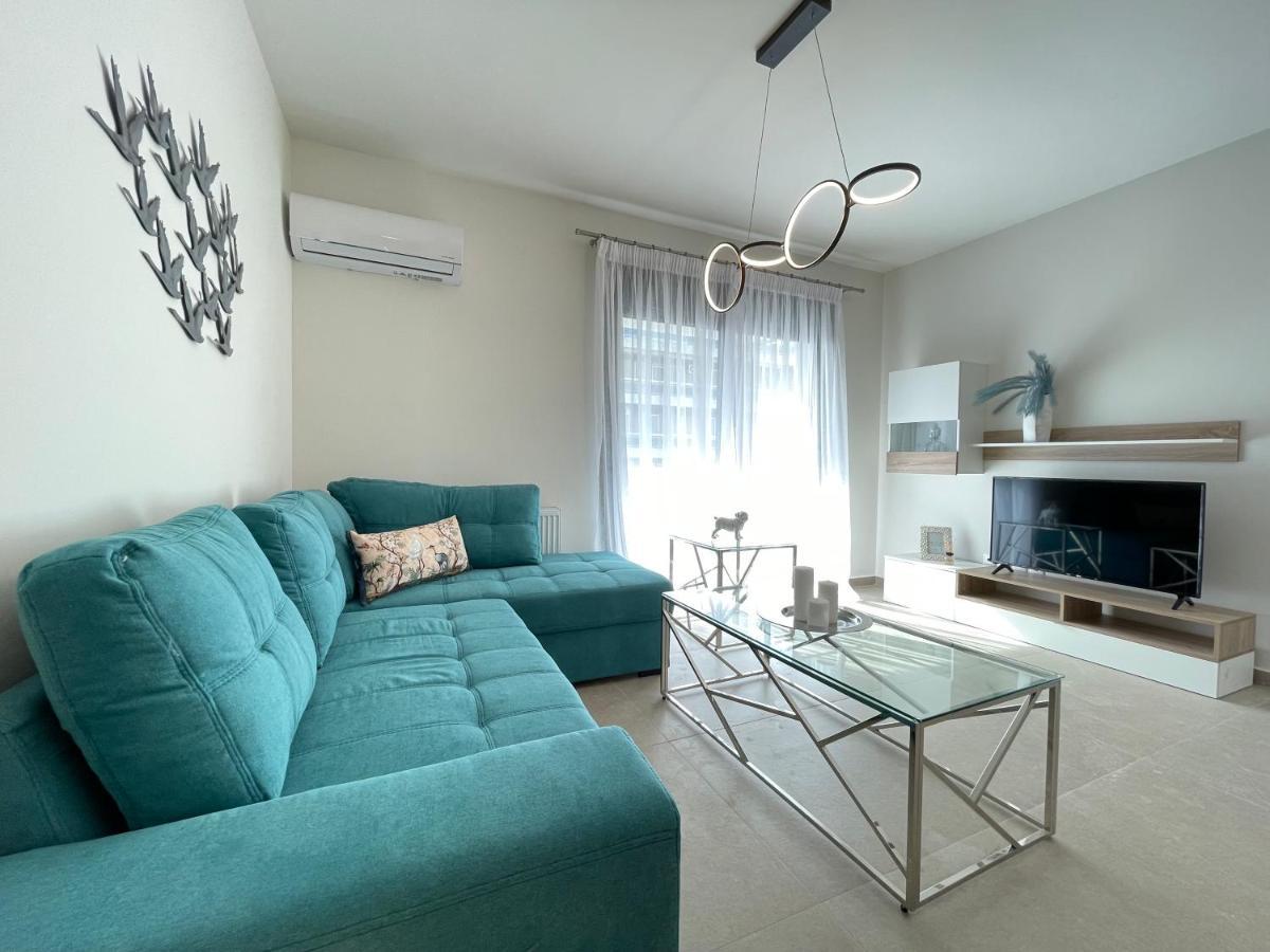 Modern Apartments Near Marina Flisvos Athens Exterior photo