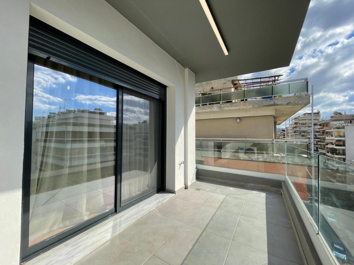 Modern Apartments Near Marina Flisvos Athens Exterior photo